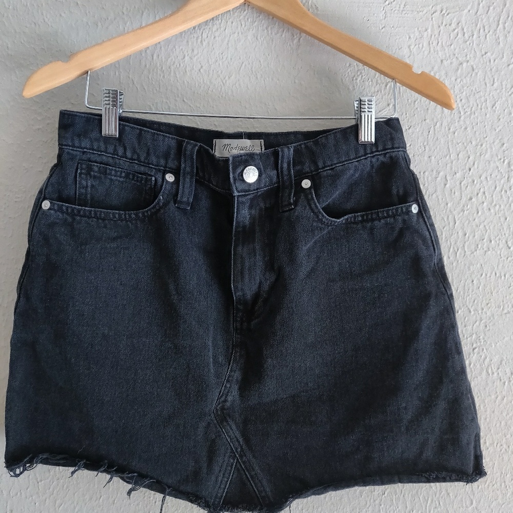 Madewell black denim skirt, size 28